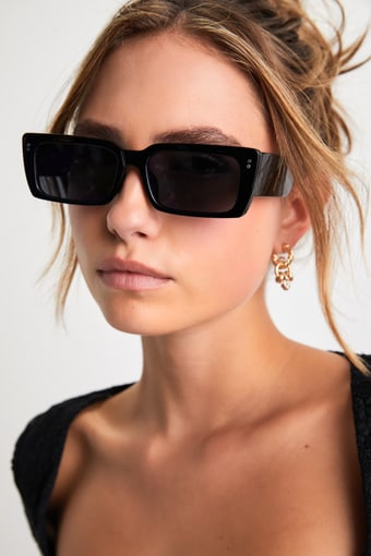 Icon Ready Black Rectangular Sunglasses