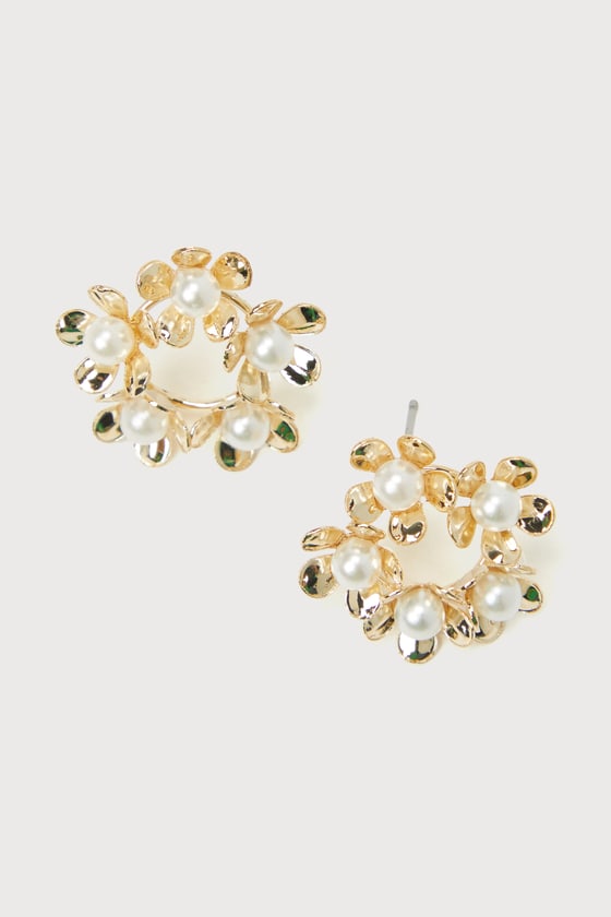 Adorable Blooms Gold Pearl Floral Earrings 2