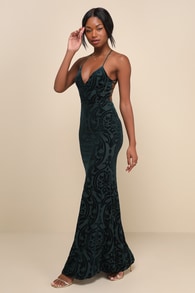 Marvelous Icon Emerald Velvet Glitter Backless Maxi Dress 1