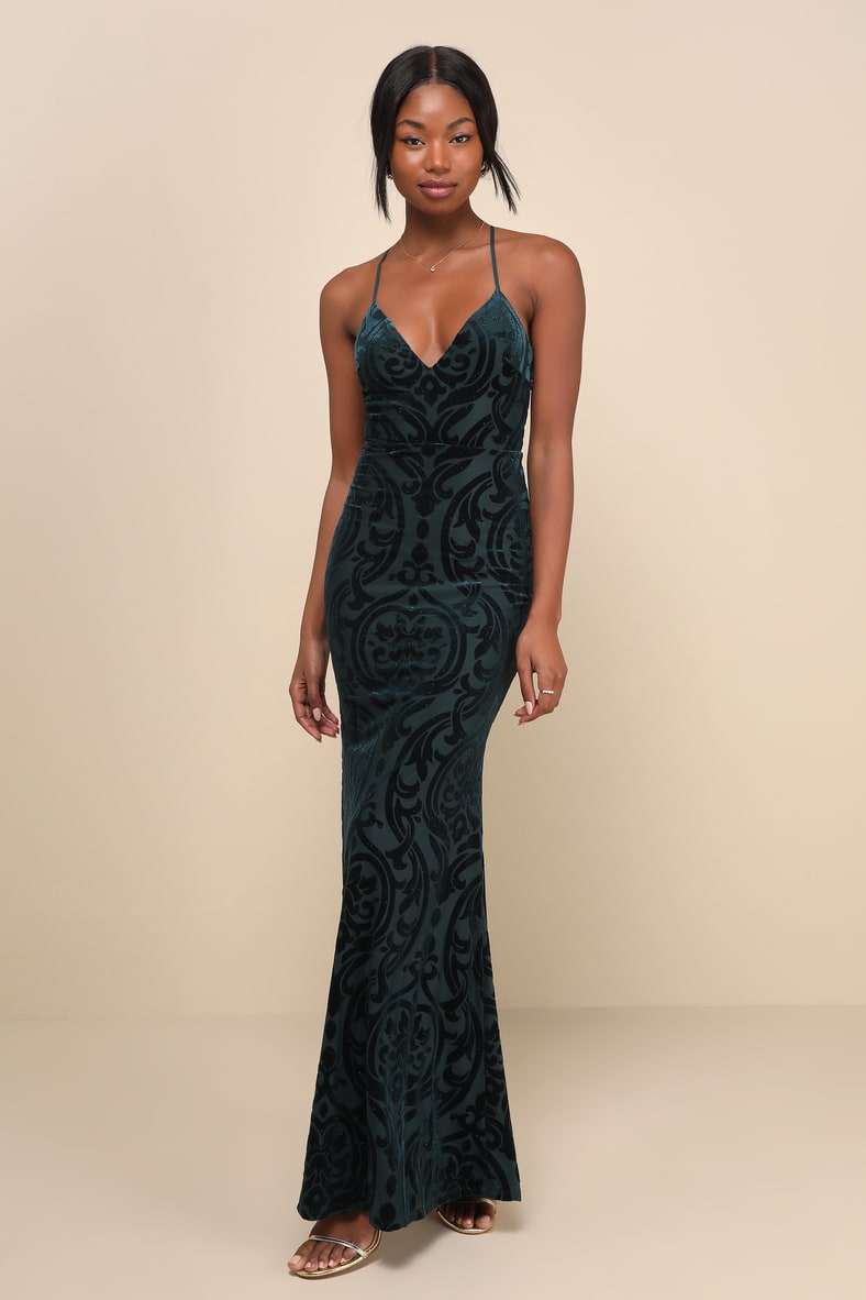 Cute Dresses, Tops, Shoes & Clothing for Women