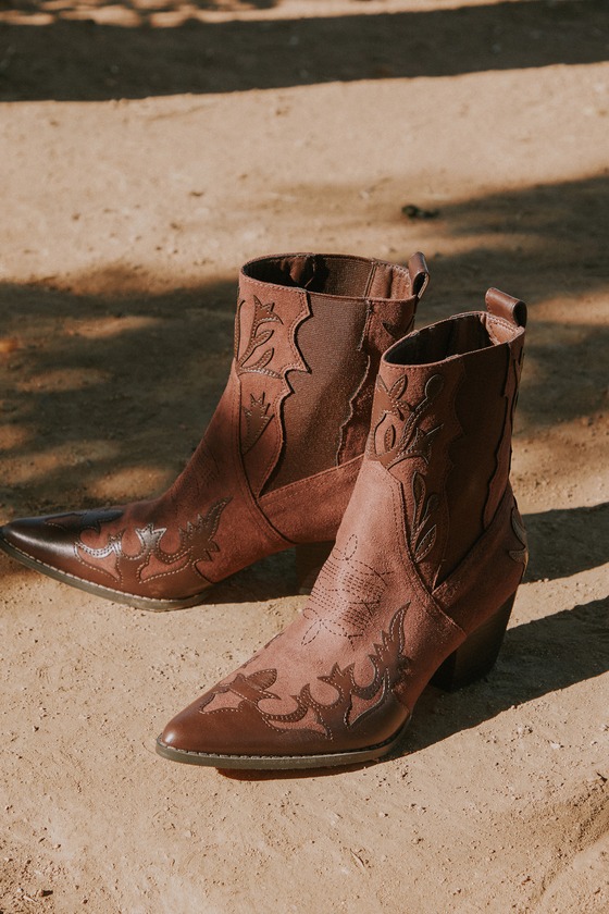 Canyon Brown Suede Pointed-Toe Mid-Calf Western Boots 1