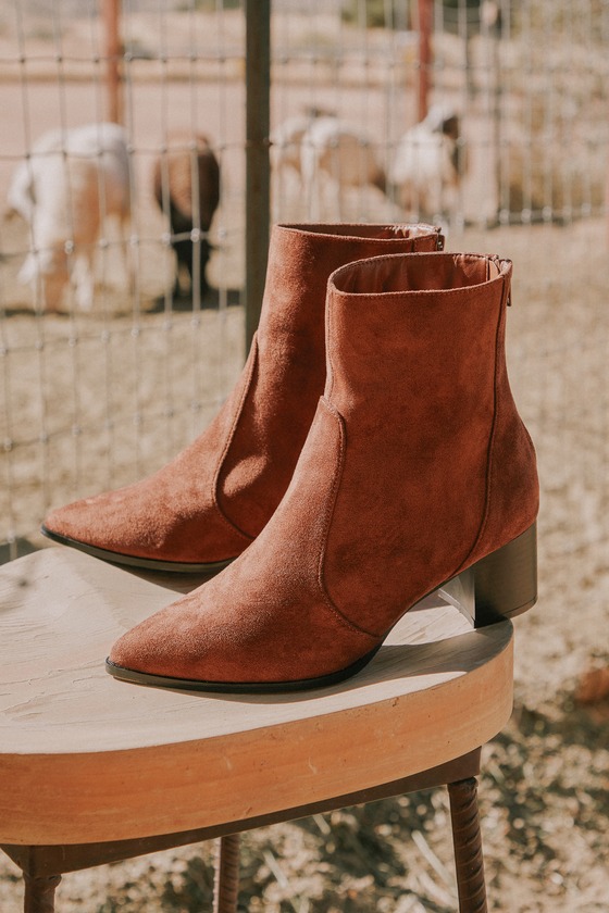 Lulus Daliiliea Coffee Brown Suede Pointed-toe Ankle Booties