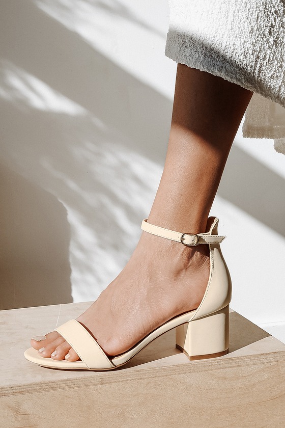 Brown Textured Block Heels Sandals With Ankel Strap | SHV-NV-12 | Cilory.com