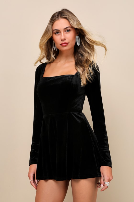 Feeling Cheery Black Velvet Long Sleeve Tie-Back Romper 6