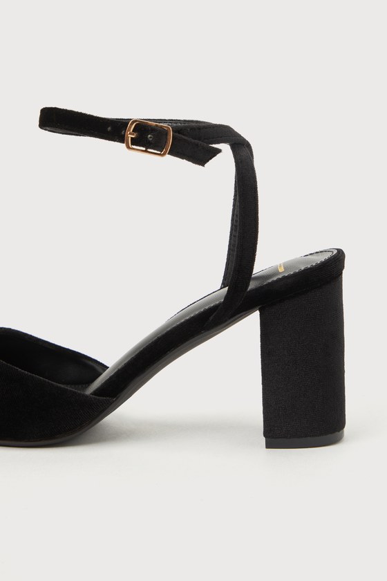 Izzori Black Velvet Square Toe Ankle Strap Heels - thumbnail 4