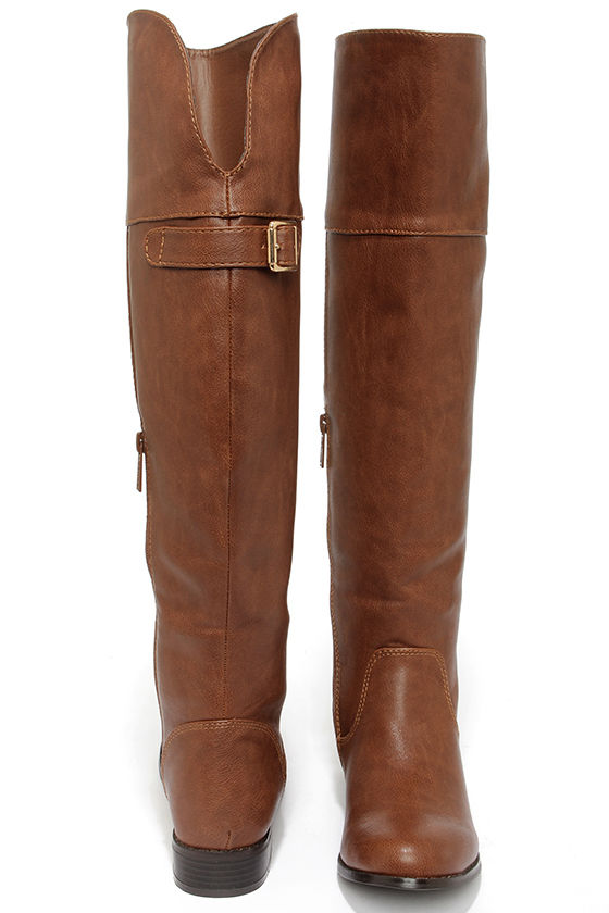 tan boots short