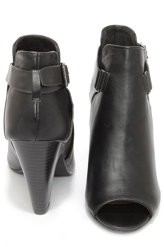 soda peep toe booties