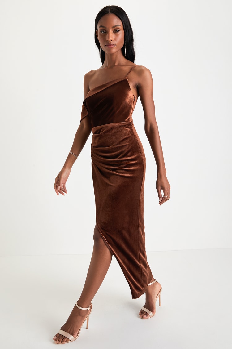 Showing Off a Little Brown Velvet Asymmetrical Tulip Midi Dress