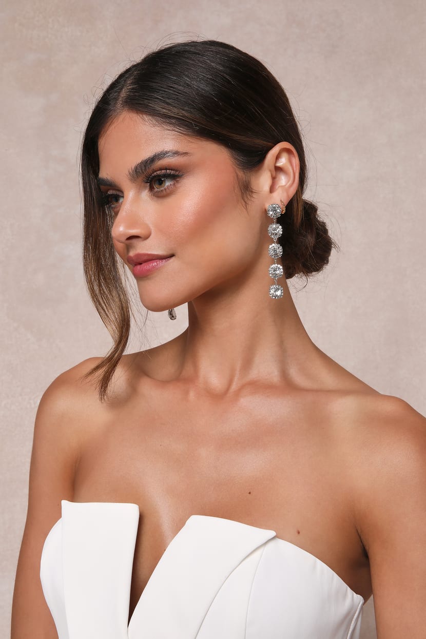Made to Glow Silver Rhinestone Drop Earrings