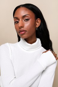 Perfectly Mine Ivory Ribbed Turtleneck Long Sleeve Top