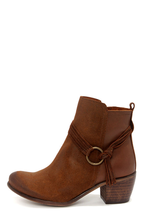 cute tan ankle boots
