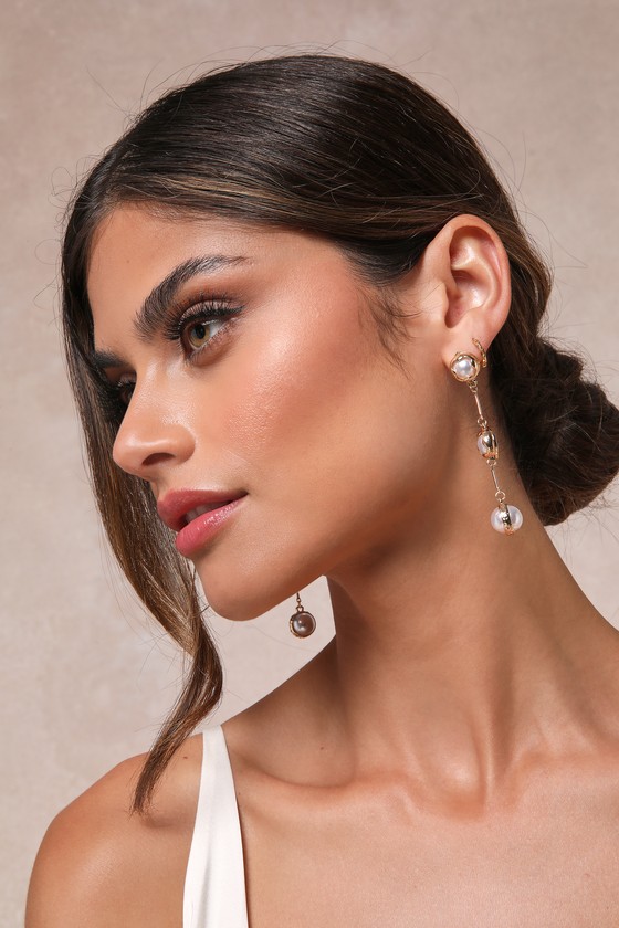 Lulus Modern Charisma Gold Pearl Drop Earrings