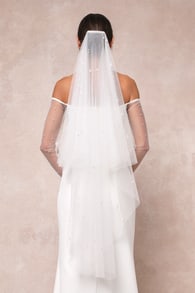 Pearl-fect Presence White Tulle Pearl Veil