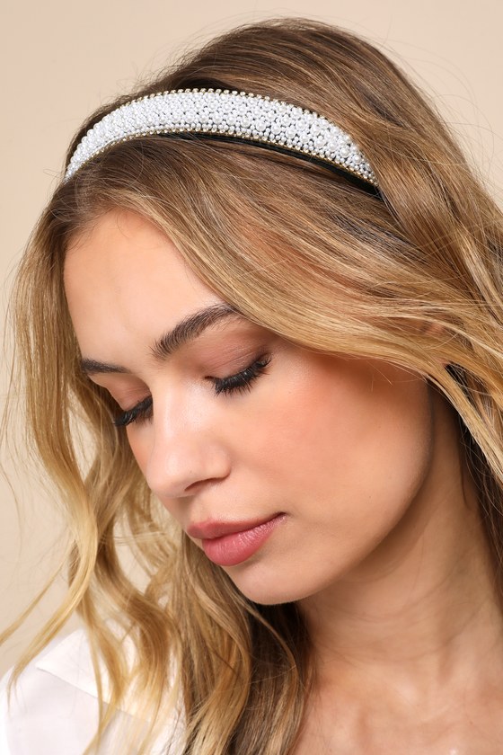 Flawless Reputation White Pearl Rhinestone Headband 5