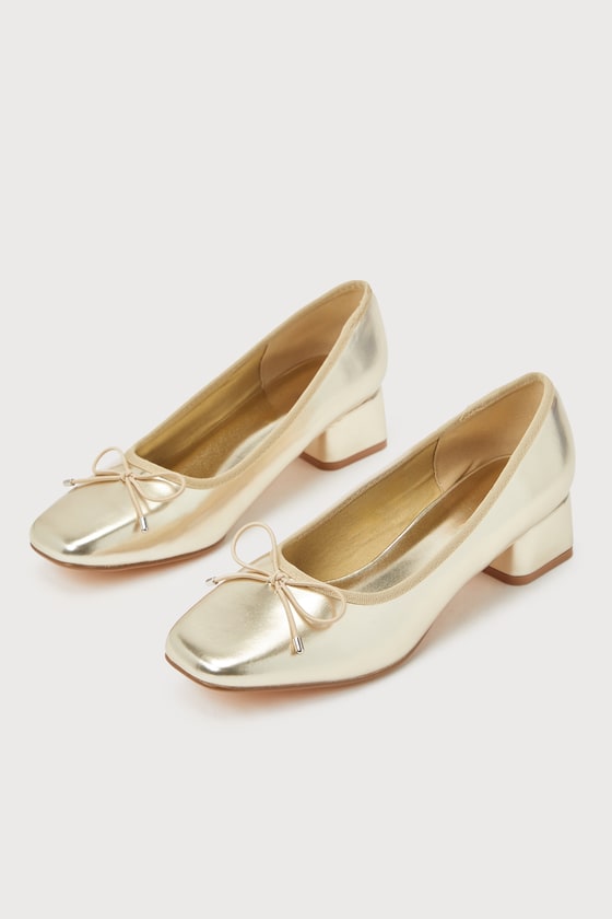 Shula Gold Low Heel Bow Ballet Pumps 1