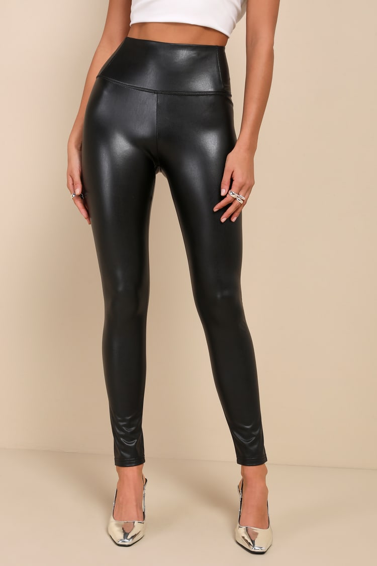 Spanx Black Faux Leather Leggings- Size XS (Inseam 28”)