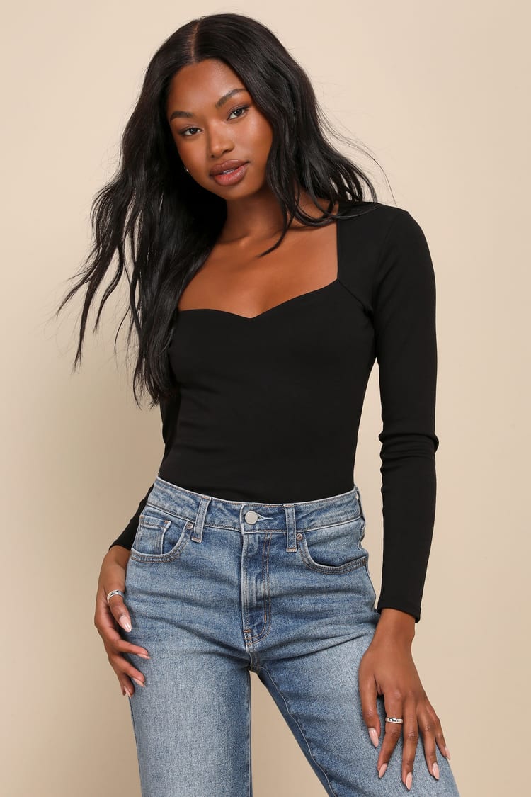black long sleeve shoulderless top