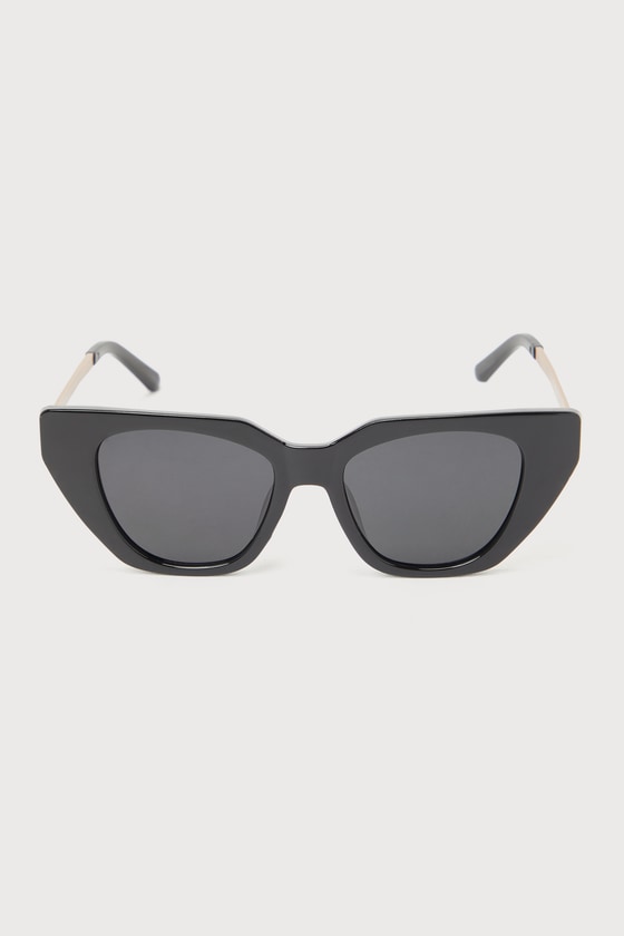 Sienna Black Oversized Cat-Eye Sunglasses 1