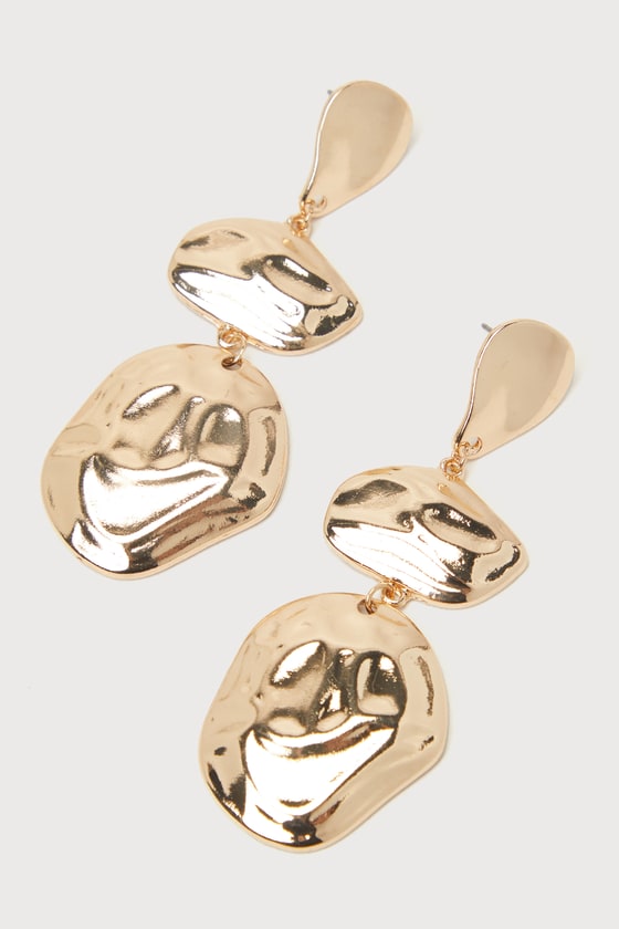 Magnetic Aura Gold Chunky Drop Statement Earrings 2