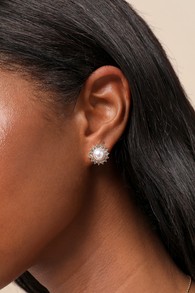 Perfect Radiance Gold Pearl Rhinestone Stud Earrings