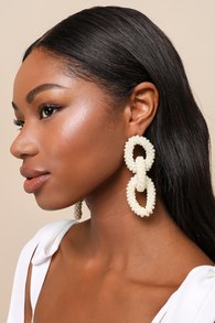 Glowing Presentation White Pearl Chain Link Statement Earrings