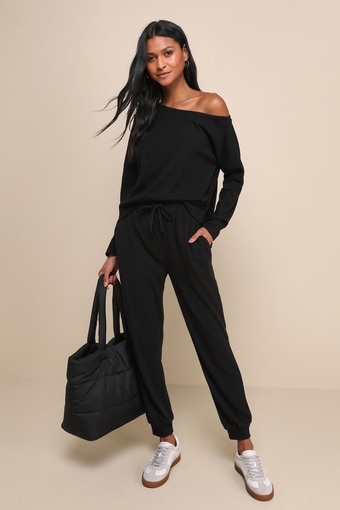 Dressed to Chill Black Ribbed Long Sleeve Sweater Top 1