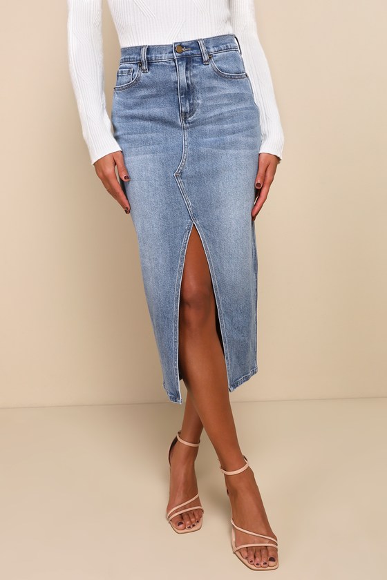 Uniquely Trendsetting Medium Wash High Rise Denim Midi Skirt - thumbnail 2