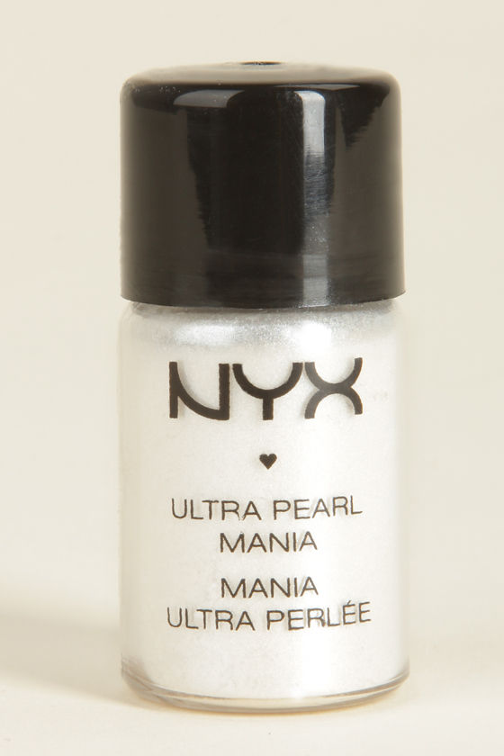 NYX White Eye Shadow Ultra Pearl Mania 3.00 Lulus