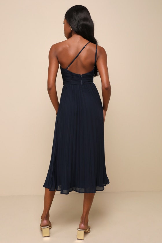 Wondrous Muse Navy Blue Pleated One-Shoulder Midi Dress 2