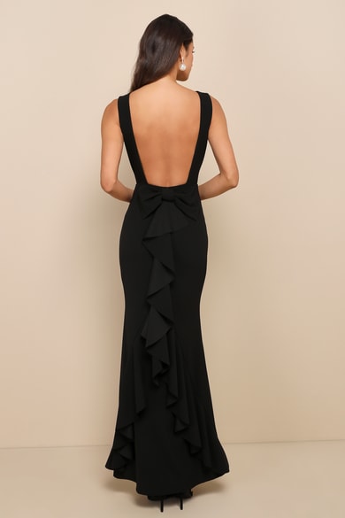 green emerald velvet dress Eva USA 3481 Black Funeral Dress for Women & Ladies – Plus Size main image 1