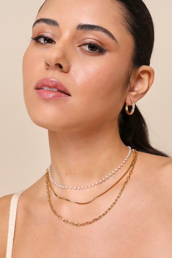 Petit Moments Layered Look Pearl Layer Necklace 18K Necklace Lulus