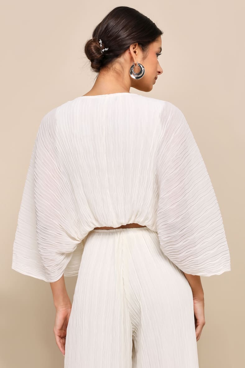 Pristine Presence Ivory Plisse Tie-Front Dolman Sleeve Crop Top