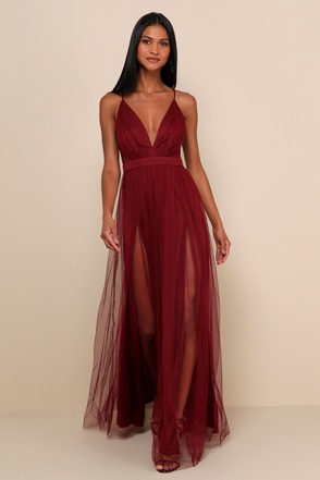 Rare Beauty Burgundy Tulle Backless Maxi Dress