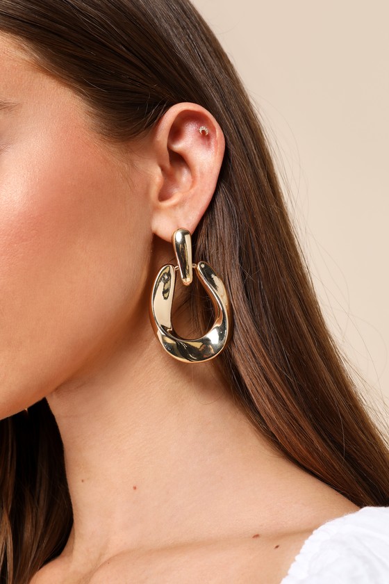 Shop 8 Other Reasons Precise Poise 18kt Gold Chunky Door Knocker Earrings