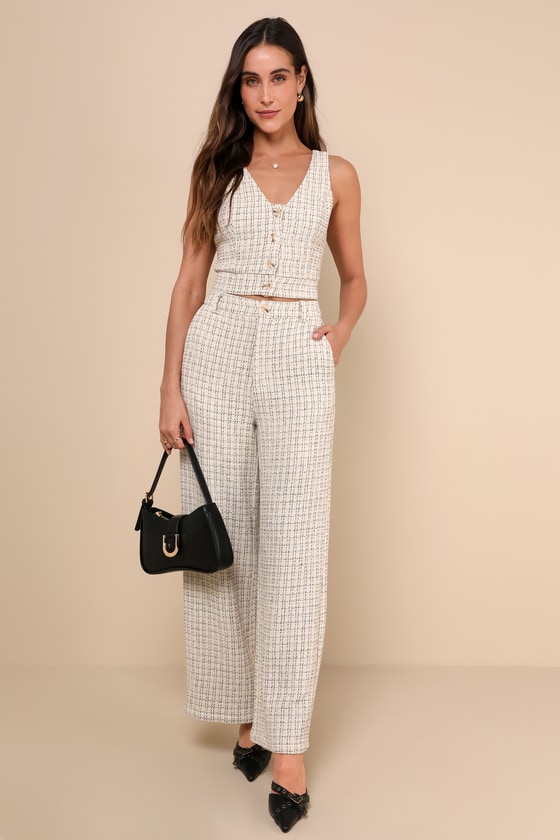 Lulus Posh Perception Ivory And Black Plaid Tweed Cropped Button Top In Black
