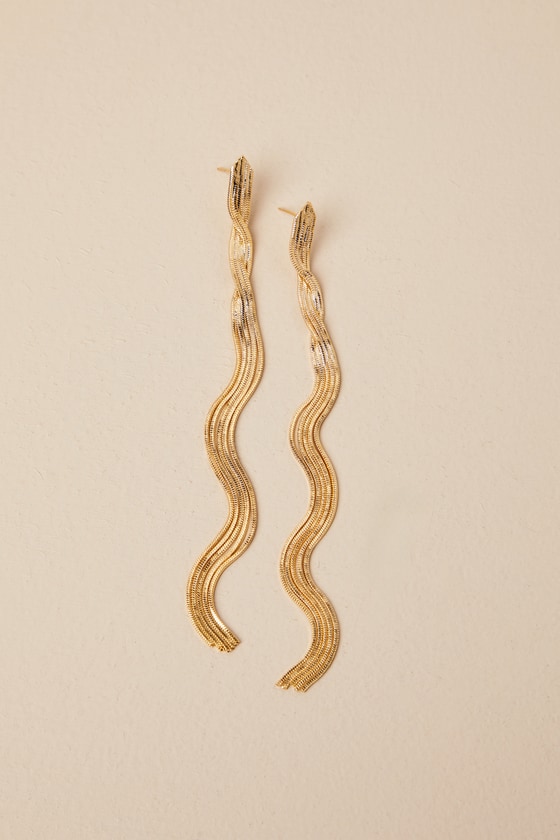 Shop Petit Moments Distinct Elegance 18kt Gold Braided Chain Drop Earrings