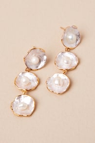Fresh Poise 18KT Gold and Ivory Oyster Pearl Drop Earrings
