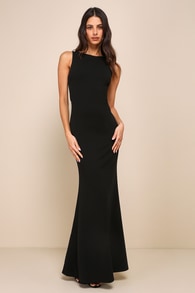 Love In Your Eyes Black Knotted Mermaid Maxi Dress