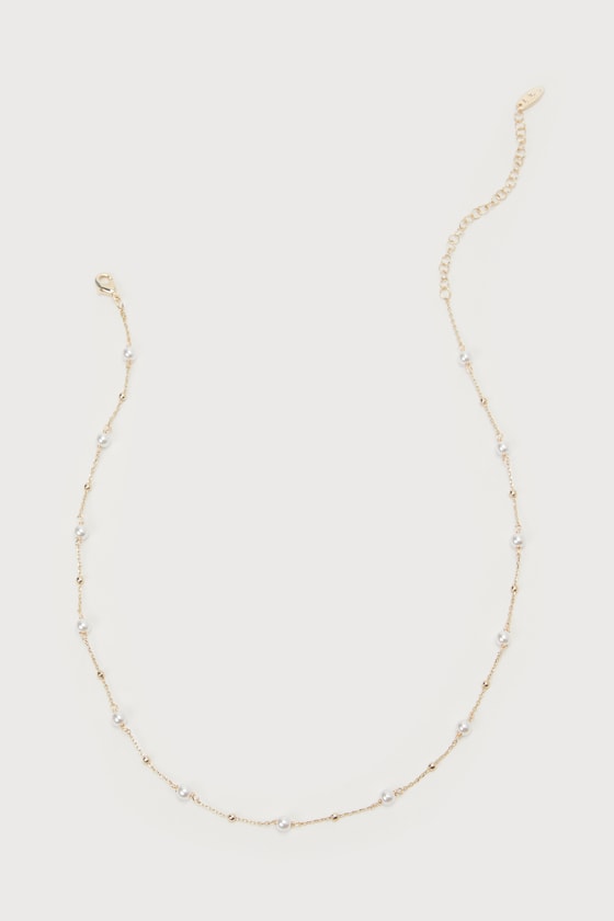 Confident Glow 14KT Gold Pearl Necklace 2