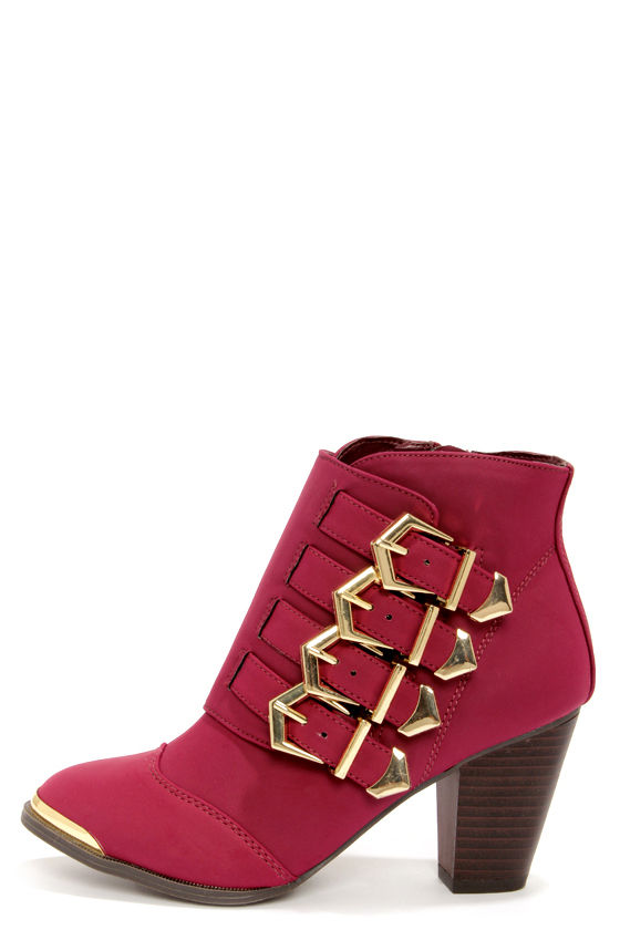 Bamboo Sharpay 03 Bordeaux and Gold Belted Ankle Boots