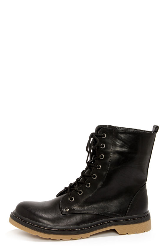 simple combat boots