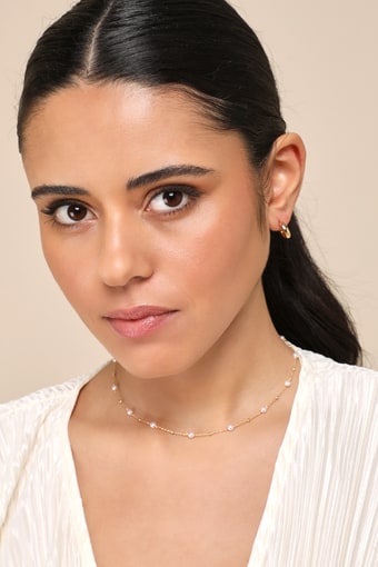 Confident Glow 14KT Gold Pearl Necklace 1