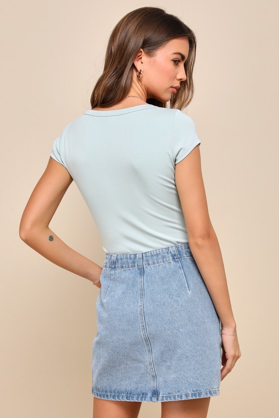 Lulus Effortless Mindset Sage Green Scoop Neck Short Sleeve Bodysuit In Blue