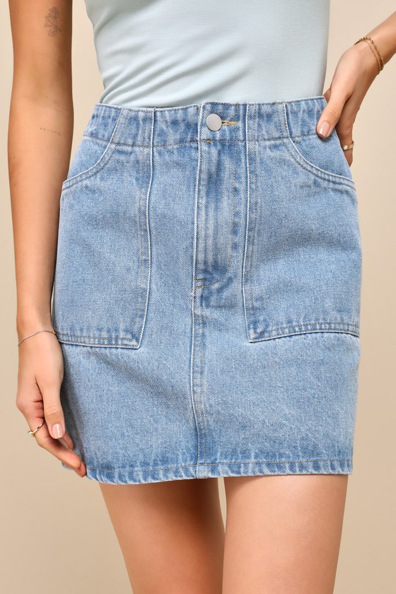 Lulus Effortless Mindset Sage Green Scoop Neck Short Sleeve Bodysuit In Blue