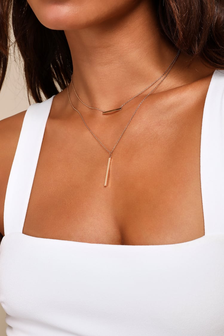 Bring You Cheer Gold Layered Bar Charm Necklace