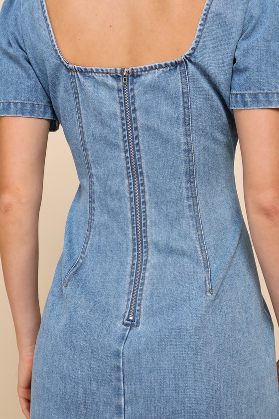 Lulus Dreamy Stroll Medium Wash Short Sleeve Denim Mini Dress In Blue