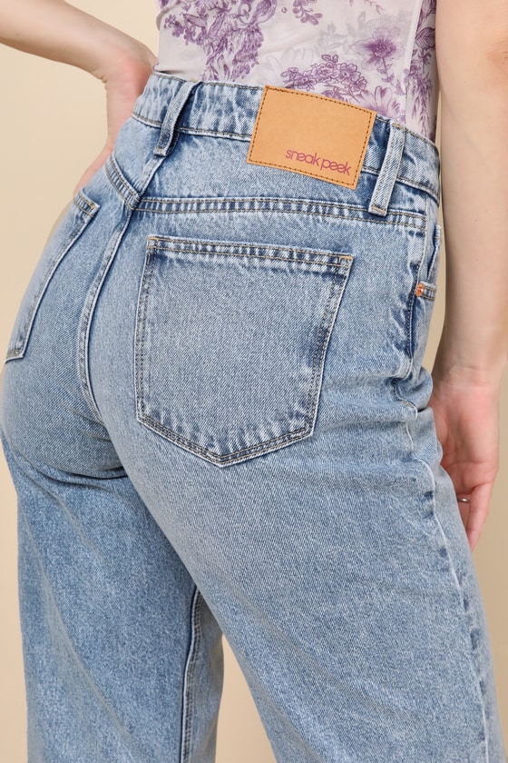 Lulus Essential Impulse Medium Wash High-rise Mom Jeans In Blue