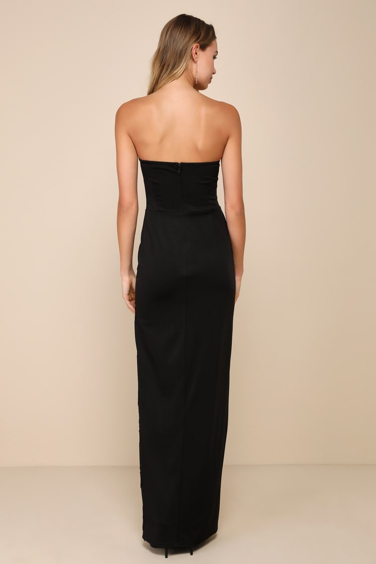 Elegant Mood Black 3D Floral Applique Strapless Maxi Dress