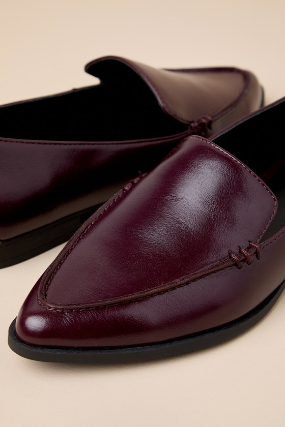 Shop Dolce Vita Island Burgundy Pointed-toe Loafers