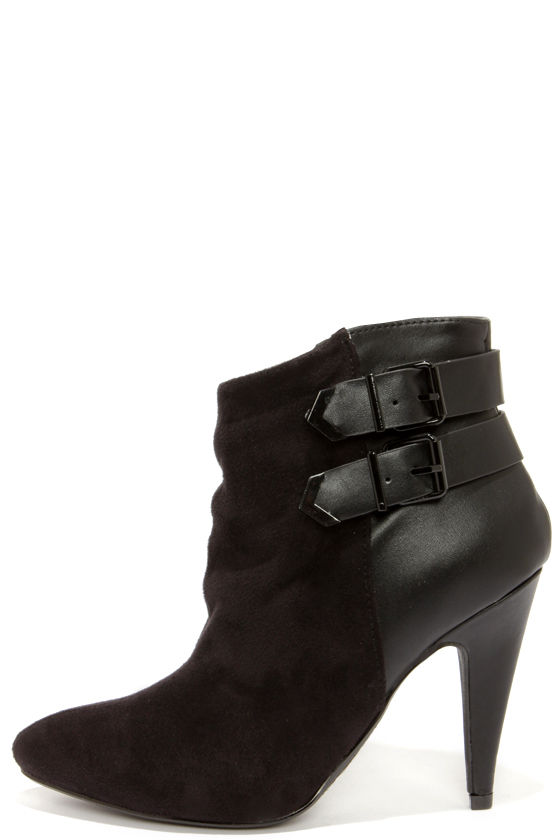 black pointed toe booties outfit